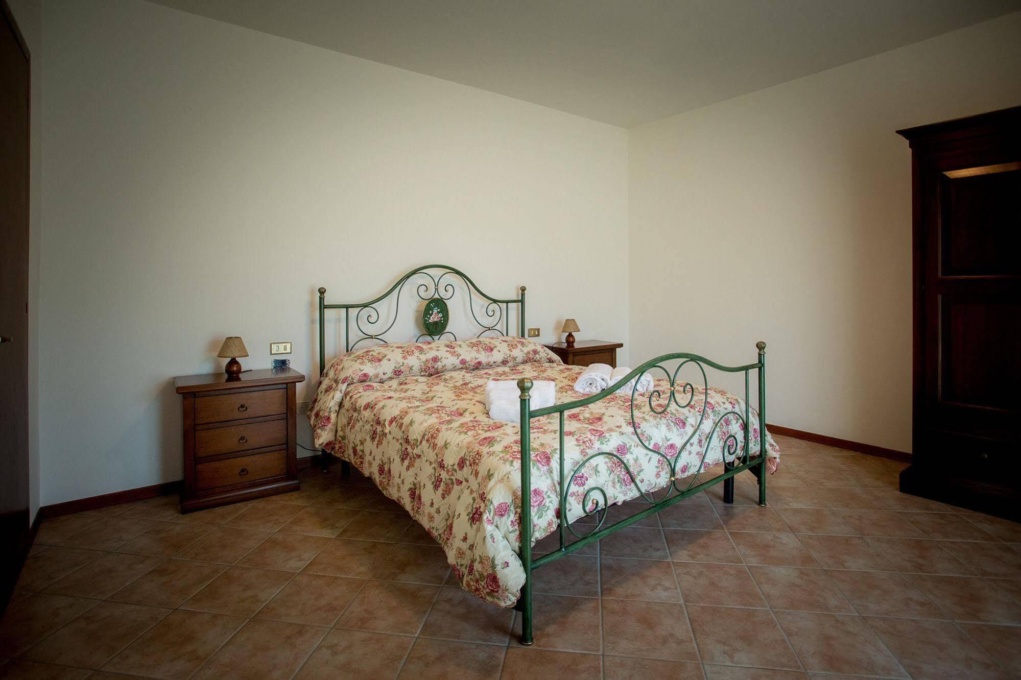 Agriturismo La Collina Del Sole Coltavolino Eksteriør billede